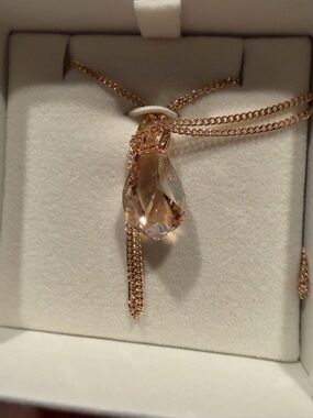 Swarovski Rose Gold Teardrop Crystal Lariat Necklace